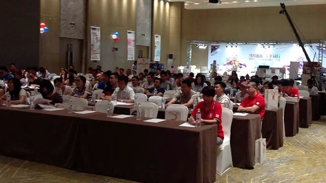 ?2016年南阳区域日用陶瓷餐具订货会出格报路