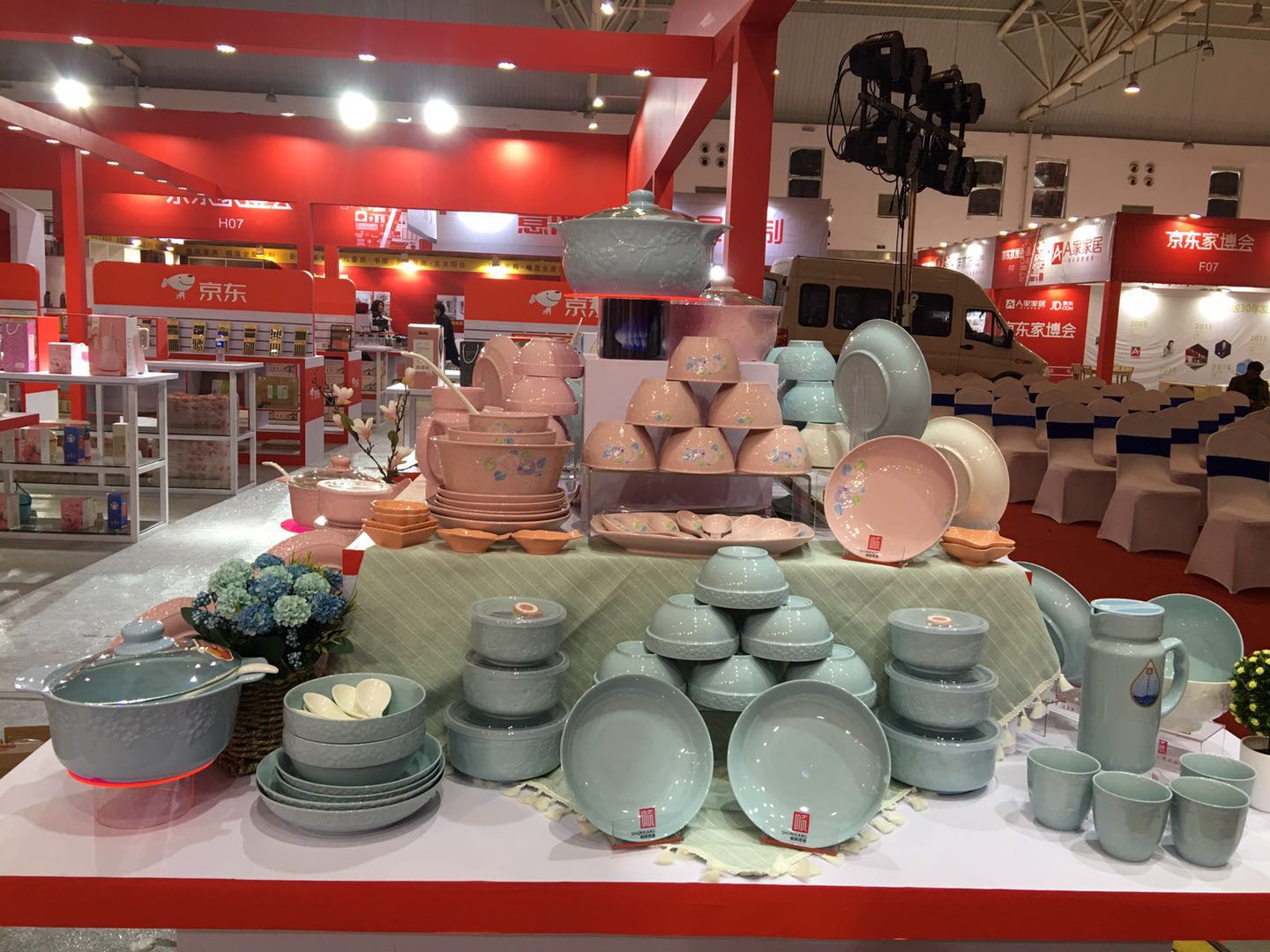 京东家博会，扑克之星强势来袭
